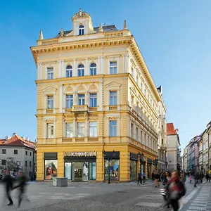 Ventana Hotel Prag